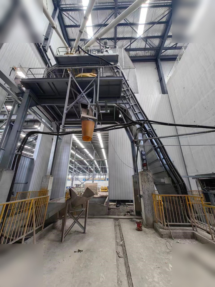 2019 LIEBHERR BETOMIX 2.25 - Betonárna: obrázek 2 2019 LIEBHERR BETOMIX 2.25 - Betonárna: obrázek 2