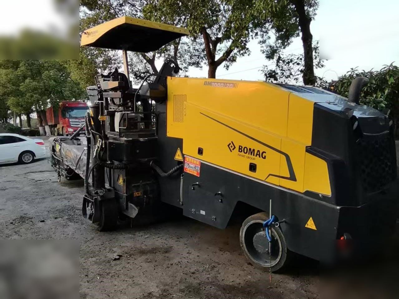 2021 BOMAG BM1000/20 - Silniční fréza: obrázek 1 2021 BOMAG BM1000/20 - Silniční fréza: obrázek 1
