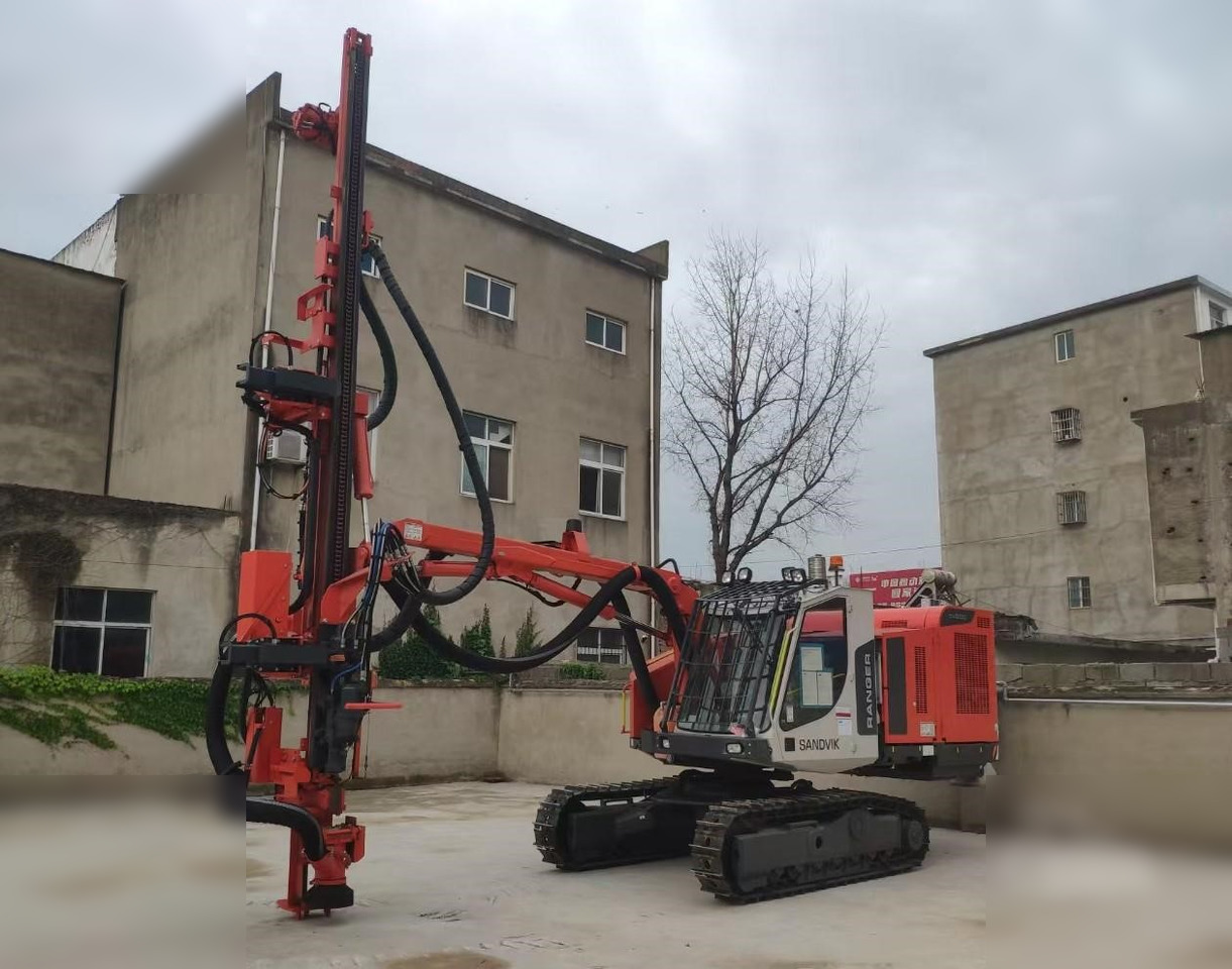 2023 SANDVIK DX800 - Vrtná souprava: obrázek 1 2023 SANDVIK DX800 - Vrtná souprava: obrázek 1