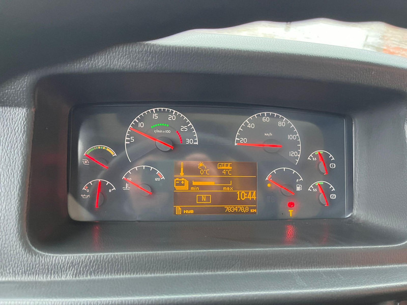 Autobus Volvo BRLH 7700 HYBRID 4x2 FOR PARTS ONLY! / EURO EEV / AC / AUXILIARY HEATING: obrázek 11