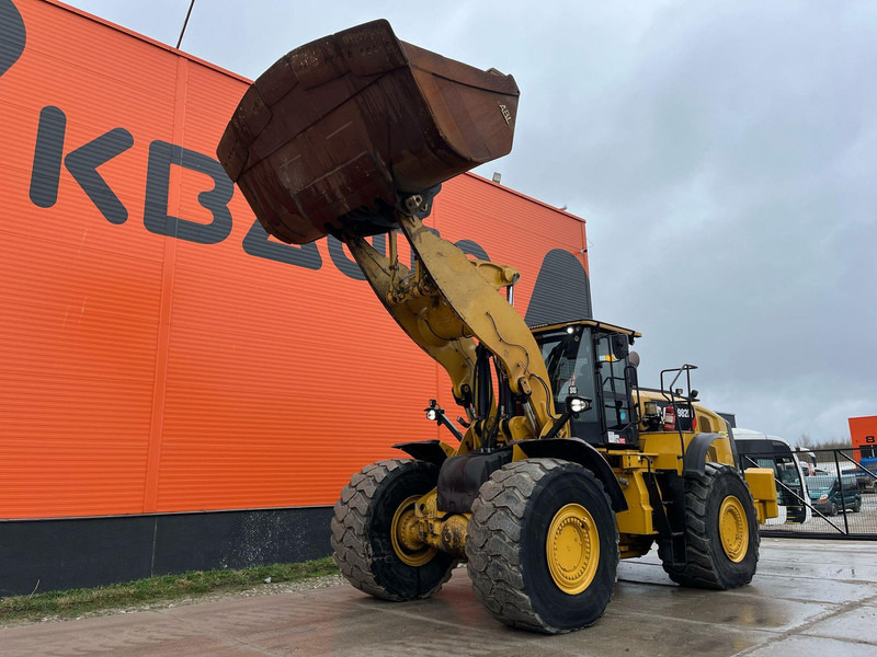 Caterpillar 982 M 4x4 AC / CENTRL LUBRICATION - Kolový nakladač: obrázek 1 Caterpillar 982 M 4x4 AC / CENTRL LUBRICATION - Kolový nakladač: obrázek 1