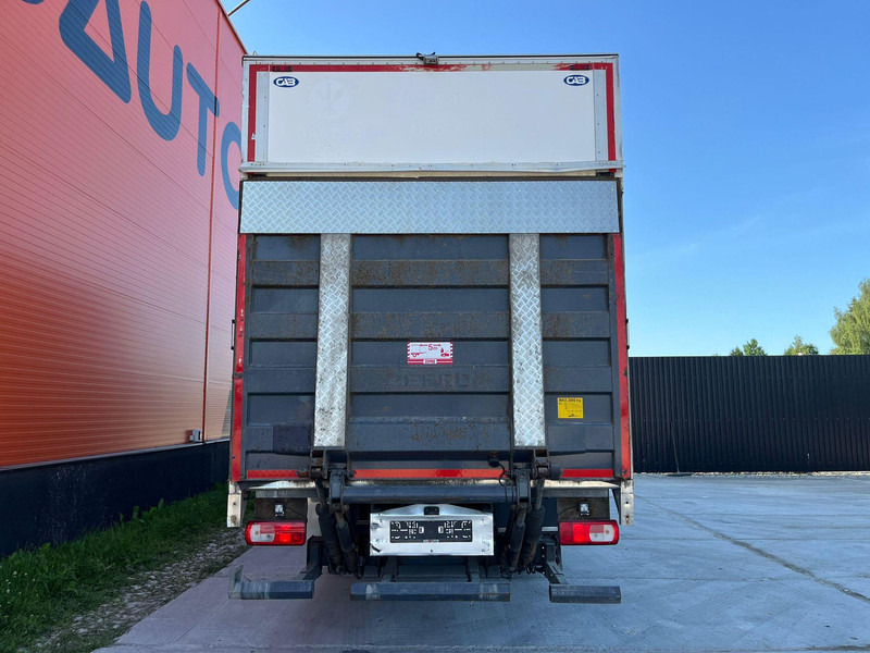 Chladírenský nákladní automobil DAF CF 370 6x2*4 HULTSTEINS HS / BOX L=8744 mm: obrázek 6