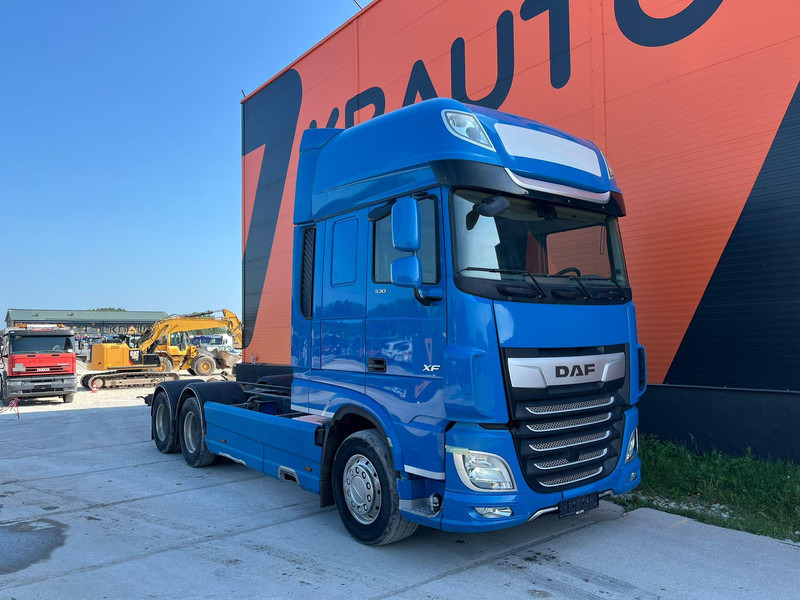 DAF XF 530 6x2 CHASSIS L=6120 mm - Podvozek s kabinou: obrázek 4 DAF XF 530 6x2 CHASSIS L=6120 mm - Podvozek s kabinou: obrázek 4