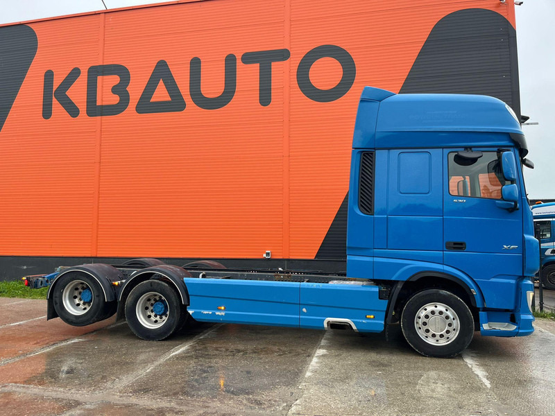 DAF XF 530 6x2 PTO / CHASSIS L=6074 mm - Podvozek s kabinou: obrázek 4 DAF XF 530 6x2 PTO / CHASSIS L=6074 mm - Podvozek s kabinou: obrázek 4