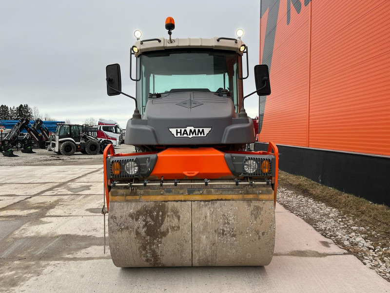 Hamm DV+ 90i VO-S Sand spreader BSWA 1700 - Válec: obrázek 3 Hamm DV+ 90i VO-S Sand spreader BSWA 1700 - Válec: obrázek 3