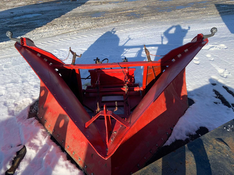 Hydraulic ARROW SNOW PLOW / LUMESAHK - Vozidlo pro zimní údržbu: obrázek 3 Hydraulic ARROW SNOW PLOW / LUMESAHK - Vozidlo pro zimní údržbu: obrázek 3