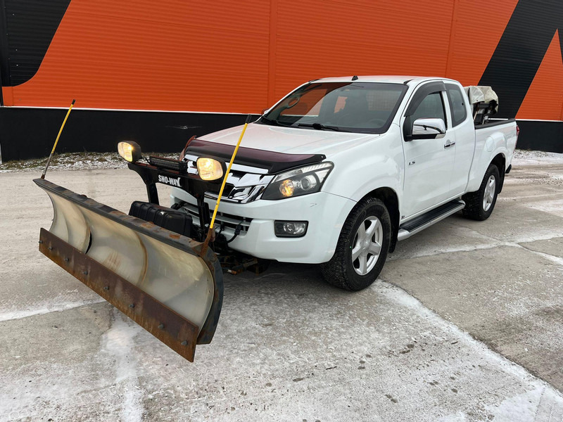 Isuzu D-max 4x4 SNOW PLOW & SPREADER - Pick-up: obrázek 2 Isuzu D-max 4x4 SNOW PLOW & SPREADER - Pick-up: obrázek 2