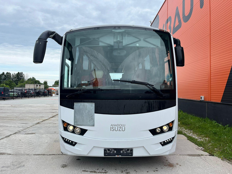 Isuzu Visigo 4x2 EURO 6 / 41 SEATS / AC - Turistický autobus: obrázek 2 Isuzu Visigo 4x2 EURO 6 / 41 SEATS / AC - Turistický autobus: obrázek 2
