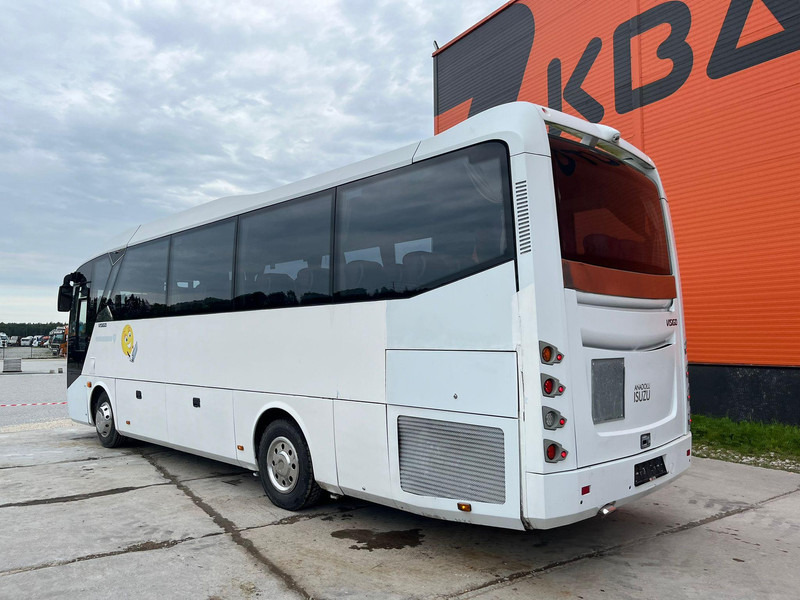 Isuzu Visigo 4x2 EURO 6 / 41 SEATS / AC - Turistický autobus: obrázek 5 Isuzu Visigo 4x2 EURO 6 / 41 SEATS / AC - Turistický autobus: obrázek 5
