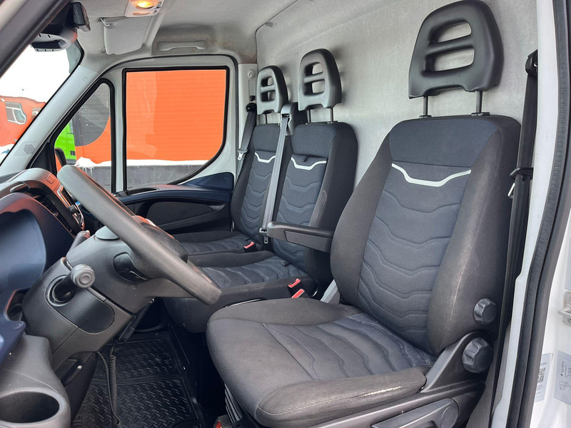 Iveco Daily 35S14N CNG! XARIOS 350 / BOX L=3387 mm leasing Iveco Daily 35S14N CNG! XARIOS 350 / BOX L=3387 mm: obrázek 12