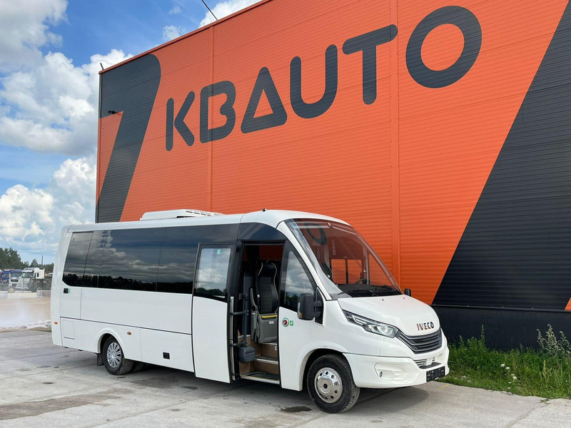 Iveco First Rosero 70C21 / 30 seats / AC - Minibus, Mikrobus: obrázek 1 Iveco First Rosero 70C21 / 30 seats / AC - Minibus, Mikrobus: obrázek 1
