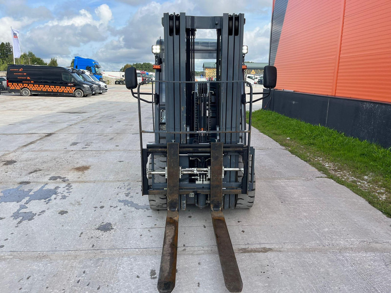 Jac CPCD 35 J RATED CAPACITY 3500 kg / LIFTING HEIGHT 4800 mm - Dieselový vysokozdvižný vozík: obrázek 2 Jac CPCD 35 J RATED CAPACITY 3500 kg / LIFTING HEIGHT 4800 mm - Dieselový vysokozdvižný vozík: obrázek 2