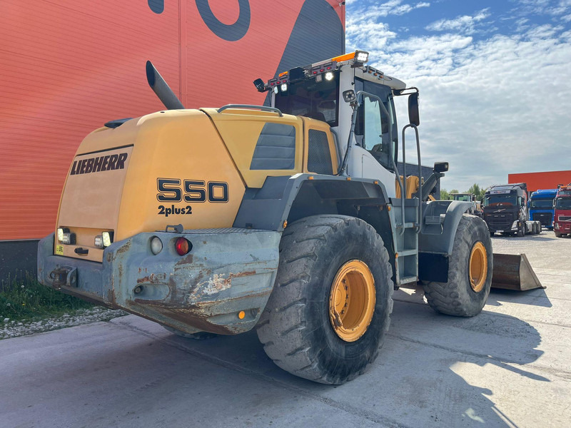 Liebherr L 550 4X4 AC / CENTRL LUBRICATION / SCALES - Kolový nakladač: obrázek 5 Liebherr L 550 4X4 AC / CENTRL LUBRICATION / SCALES - Kolový nakladač: obrázek 5