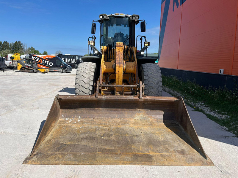 Liebherr L 550 4X4 AC / CENTRL LUBRICATION / SCALES - Kolový nakladač: obrázek 2 Liebherr L 550 4X4 AC / CENTRL LUBRICATION / SCALES - Kolový nakladač: obrázek 2