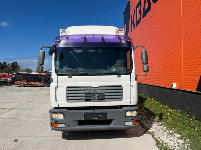 MAN TGL 12.240 4x2 BOX L=6812 mm - Skříňový nákladní auto: obrázek 2 MAN TGL 12.240 4x2 BOX L=6812 mm - Skříňový nákladní auto: obrázek 2