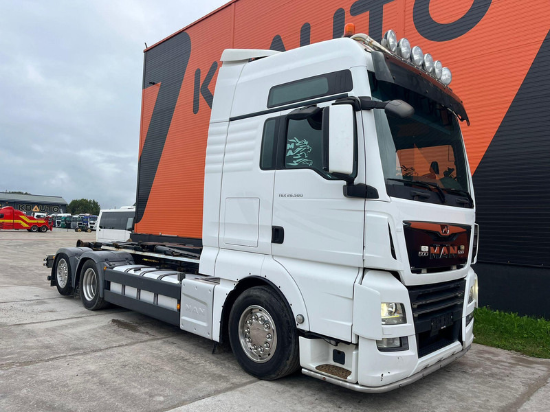 MAN TGX 26.500 6x2*4 HIAB XR 21 ton / CHASSIS L=5300 mm - Hákový nosič kontejnerů: obrázek 3 MAN TGX 26.500 6x2*4 HIAB XR 21 ton / CHASSIS L=5300 mm - Hákový nosič kontejnerů: obrázek 3