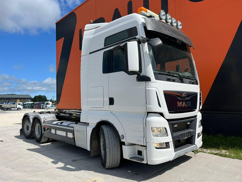 MAN TGX 26.560 6x2*4 HIAB 21 ton / L=5300 mm - Hákový nosič kontejnerů: obrázek 3 MAN TGX 26.560 6x2*4 HIAB 21 ton / L=5300 mm - Hákový nosič kontejnerů: obrázek 3