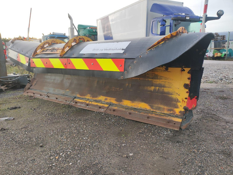 Meiren MSP4003LH 4m Snow Plow/ Lumesahk / One available - Vozidlo pro zimní údržbu: obrázek 2 Meiren MSP4003LH 4m Snow Plow/ Lumesahk / One available - Vozidlo pro zimní údržbu: obrázek 2
