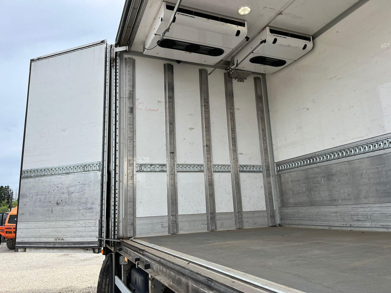 Chladírenský nákladní automobil Mercedes-Benz Actros 1827 4x2 TK UT SPECTRUM / BOX L=8429 mm: obrázek 10