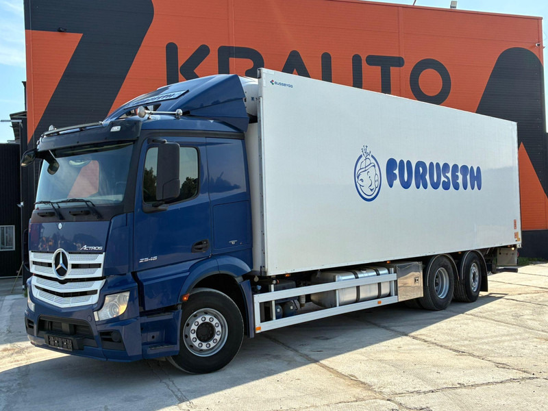 Mercedes-Benz Actros 2548 6x2*4 THERMOKING T-1200R / BOX L=9013 mm - Chladírenský nákladní automobil: obrázek 1 Mercedes-Benz Actros 2548 6x2*4 THERMOKING T-1200R / BOX L=9013 mm - Chladírenský nákladní automobil: obrázek 1