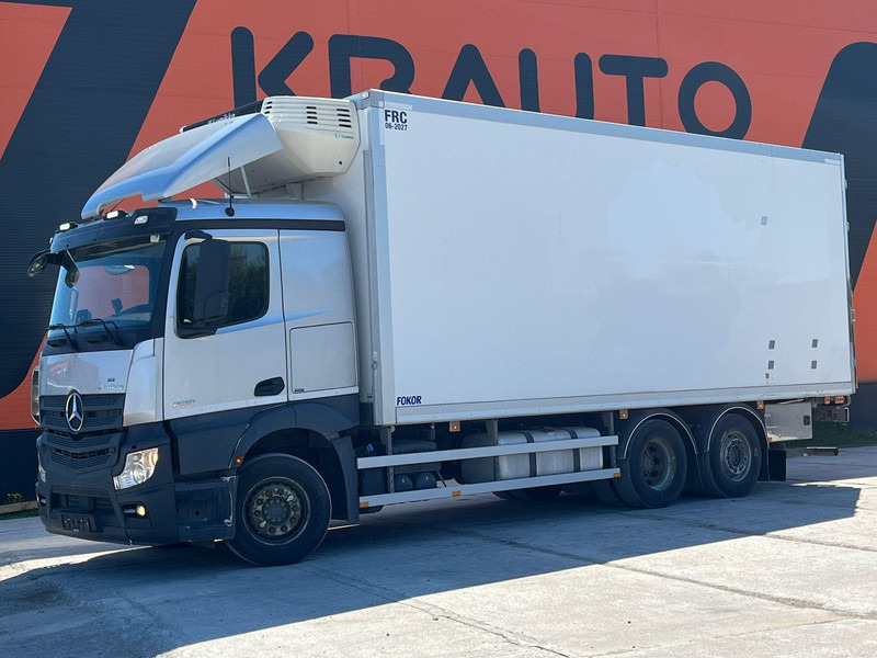 Mercedes-Benz Actros 2551 6x2 LUMIKKO L7 / BOX L=7609 mm - Chladírenský nákladní automobil: obrázek 1 Mercedes-Benz Actros 2551 6x2 LUMIKKO L7 / BOX L=7609 mm - Chladírenský nákladní automobil: obrázek 1