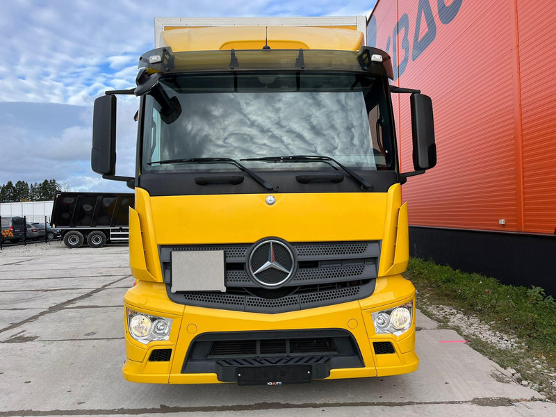 Mercedes-Benz Antos 1827 4x2 BOX L=7536 mm - Skříňový nákladní auto: obrázek 3 Mercedes-Benz Antos 1827 4x2 BOX L=7536 mm - Skříňový nákladní auto: obrázek 3