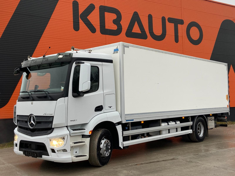 Mercedes-Benz Antos 1827 4x2 BOX L=7538 mm - Skříňový nákladní auto: obrázek 1 Mercedes-Benz Antos 1827 4x2 BOX L=7538 mm - Skříňový nákladní auto: obrázek 1