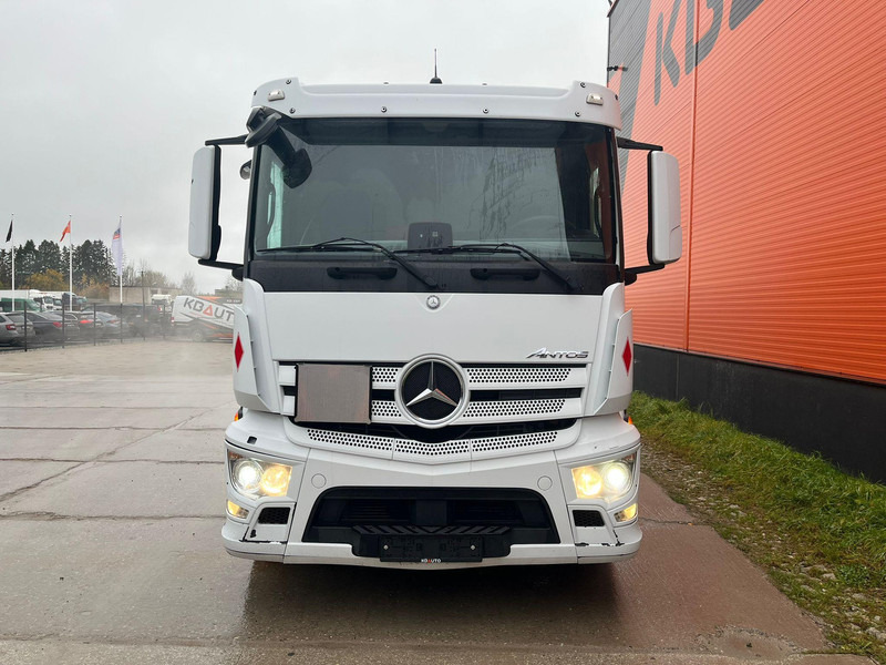 Mercedes-Benz Antos 2543 6x2*4 LIFTABLE BOX ROOF / BOX L=7773 mm - Skříňový nákladní auto: obrázek 2 Mercedes-Benz Antos 2543 6x2*4 LIFTABLE BOX ROOF / BOX L=7773 mm - Skříňový nákladní auto: obrázek 2
