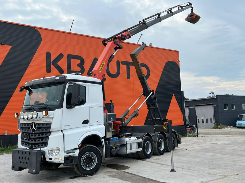 Mercedes-Benz Arocs 3242 8x4 PK22002 / RETARDER / SNOW PLOW EQUIPMENT / GRAPPLE - Hákový nosič kontejnerů, Auto s hydraulickou rukou: obrázek 1 Mercedes-Benz Arocs 3242 8x4 PK22002 / RETARDER / SNOW PLOW EQUIPMENT / GRAPPLE - Hákový nosič kontejnerů, Auto s hydraulickou rukou: obrázek 1