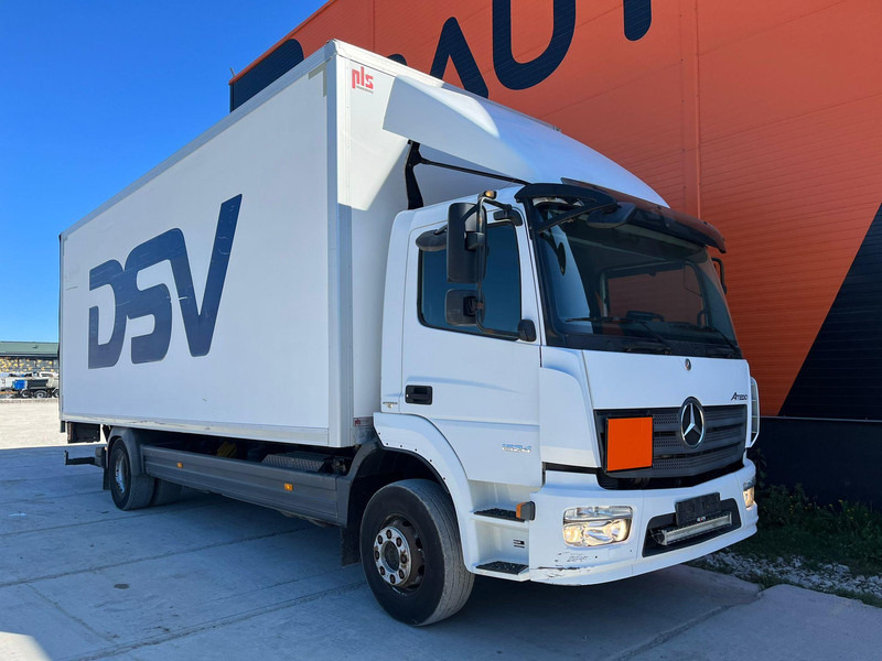 Mercedes-Benz Atego 1524 4x2 BOX L=7547mm - Skříňový nákladní auto: obrázek 4 Mercedes-Benz Atego 1524 4x2 BOX L=7547mm - Skříňový nákladní auto: obrázek 4