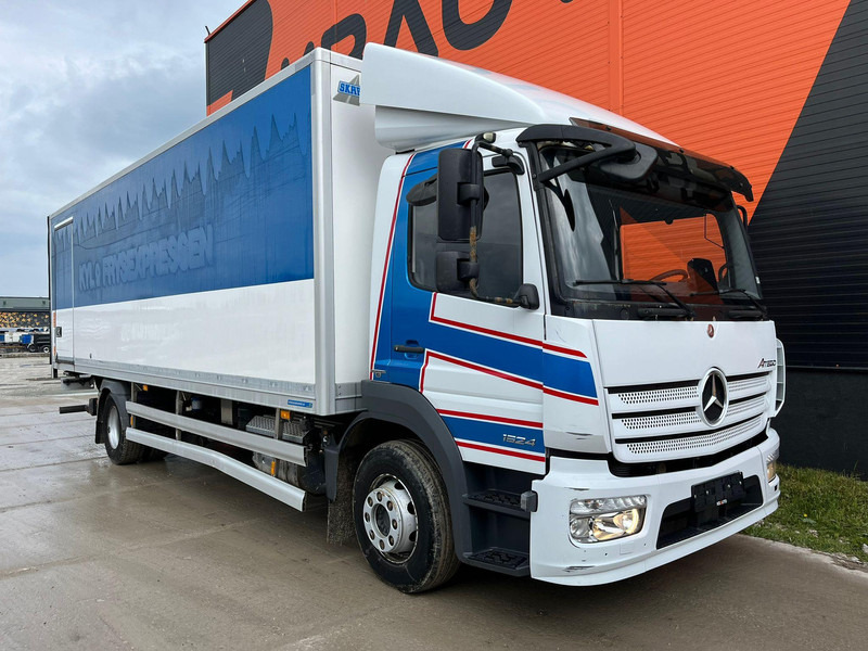 Mercedes-Benz Atego 1524 4x2 MITSUBISHI TU100 SA / BOX L=7660 mm - Chladírenský nákladní automobil: obrázek 3 Mercedes-Benz Atego 1524 4x2 MITSUBISHI TU100 SA / BOX L=7660 mm - Chladírenský nákladní automobil: obrázek 3