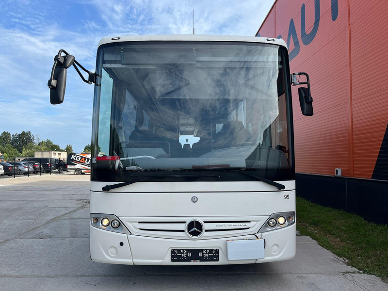 Mercedes-Benz INTOURO 4x2 49 SEATS / AC / AUXILIARY HEATER - Autobus příměstský: obrázek 2 Mercedes-Benz INTOURO 4x2 49 SEATS / AC / AUXILIARY HEATER - Autobus příměstský: obrázek 2