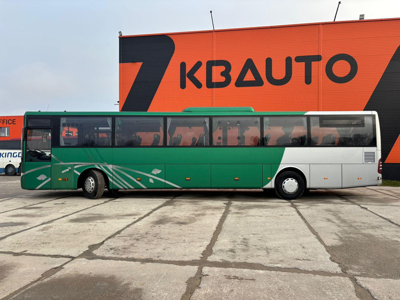 Mercedes-Benz Integro M 4x2 49 SEATS / AC / WC / WHEELCHAIR LIFT - Autobus příměstský: obrázek 4 Mercedes-Benz Integro M 4x2 49 SEATS / AC / WC / WHEELCHAIR LIFT - Autobus příměstský: obrázek 4