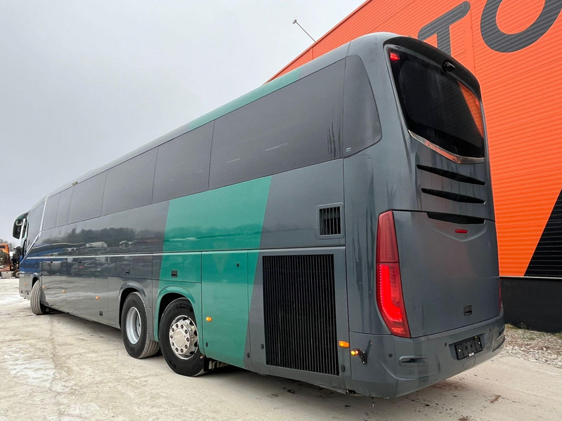 Scania K 450 6x2*4 Irizar i6S 59 SEATS / AC / AUXILIARY HEATING / TV / WC etc. Can be painted to customers colour at no extra price!!! - Turistický autobus: obrázek 4 Scania K 450 6x2*4 Irizar i6S 59 SEATS / AC / AUXILIARY HEATING / TV / WC etc. Can be painted to customers colour at no extra price!!! - Turistický autobus: obrázek 4