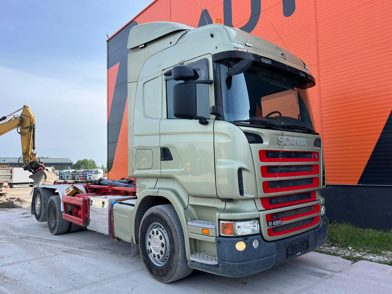 Scania R 420 6x2 PALFINGER T 20 ton / L=5450 mm / RETARDER - Hákový nosič kontejnerů: obrázek 4 Scania R 420 6x2 PALFINGER T 20 ton / L=5450 mm / RETARDER - Hákový nosič kontejnerů: obrázek 4