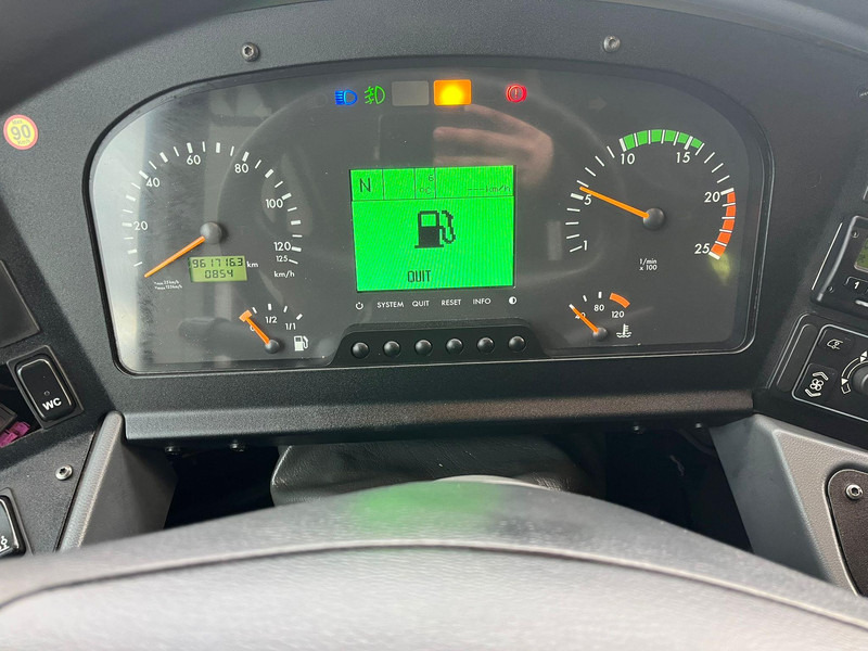 Setra S 417 UL 6x2*4 AC / AUXILIARY HEATER / WC / WHEELCHAIR LIFT leasing Setra S 417 UL 6x2*4 AC / AUXILIARY HEATER / WC / WHEELCHAIR LIFT: obrázek 11 Setra S 417 UL 6x2*4 AC / AUXILIARY HEATER / WC / WHEELCHAIR LIFT leasing Setra S 417 UL 6x2*4 AC / AUXILIARY HEATER / WC / WHEELCHAIR LIFT: obrázek 11