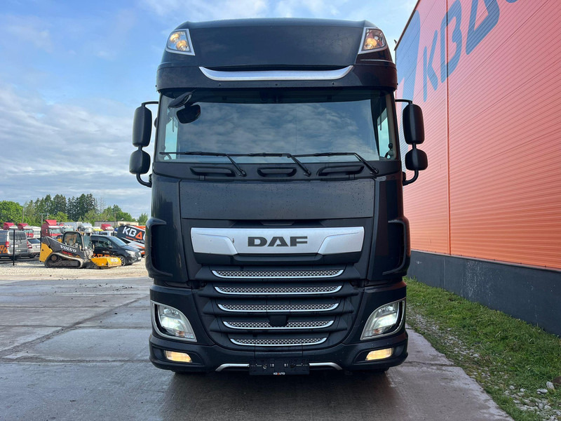 DAF XF 530 6x2 BIG SPACE / ADR / RETARDER / HYDRAULICS / DOUBLE BOGIE - Tahač: obrázek 2 DAF XF 530 6x2 BIG SPACE / ADR / RETARDER / HYDRAULICS / DOUBLE BOGIE - Tahač: obrázek 2