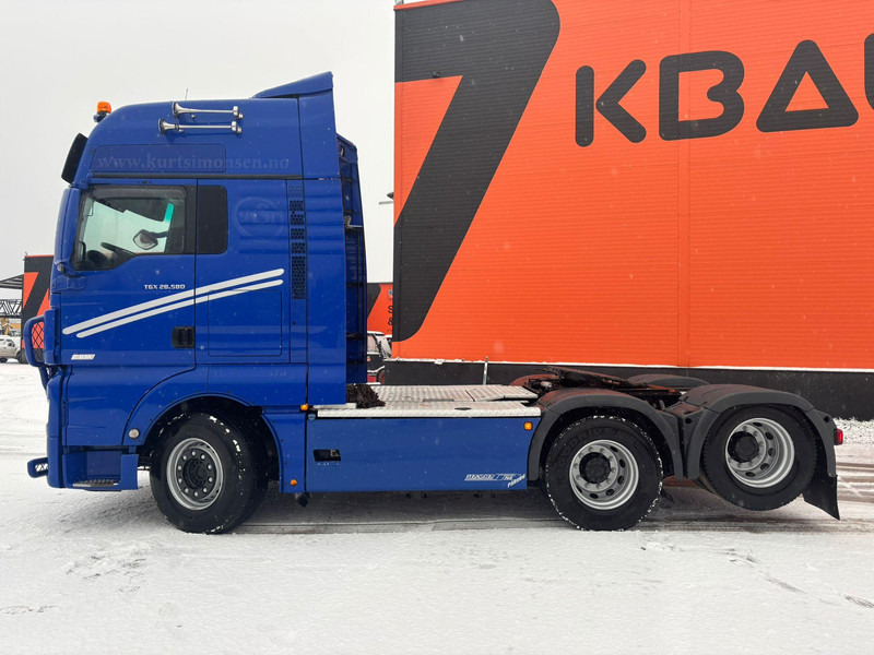 Tahač MAN TGX 28.580 6x2 XXL CAB / INTARDER / DOUBLE BOGIE: obrázek 9 Tahač MAN TGX 28.580 6x2 XXL CAB / INTARDER / DOUBLE BOGIE: obrázek 9