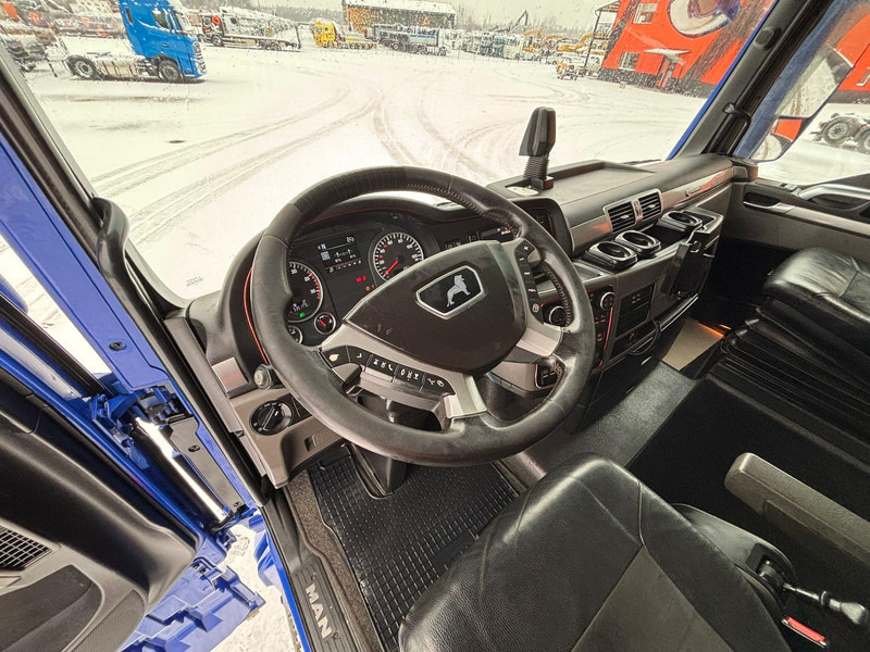 Tahač MAN TGX 28.580 6x2 XXL CAB / INTARDER / DOUBLE BOGIE: obrázek 14 Tahač MAN TGX 28.580 6x2 XXL CAB / INTARDER / DOUBLE BOGIE: obrázek 14