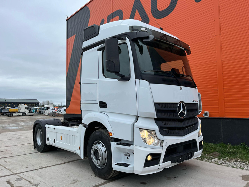 Mercedes-Benz Actros 1842 4x2 STREAM SPACE / RETARDER - Tahač: obrázek 4 Mercedes-Benz Actros 1842 4x2 STREAM SPACE / RETARDER - Tahač: obrázek 4