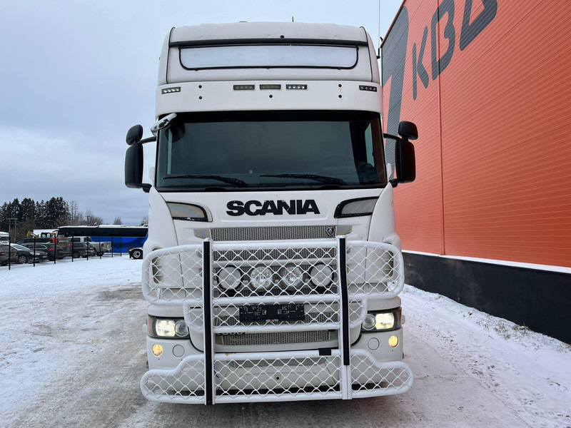Scania R 560 6x2 RETARDER / DOUBLE BOGIE - Tahač: obrázek 3 Scania R 560 6x2 RETARDER / DOUBLE BOGIE - Tahač: obrázek 3