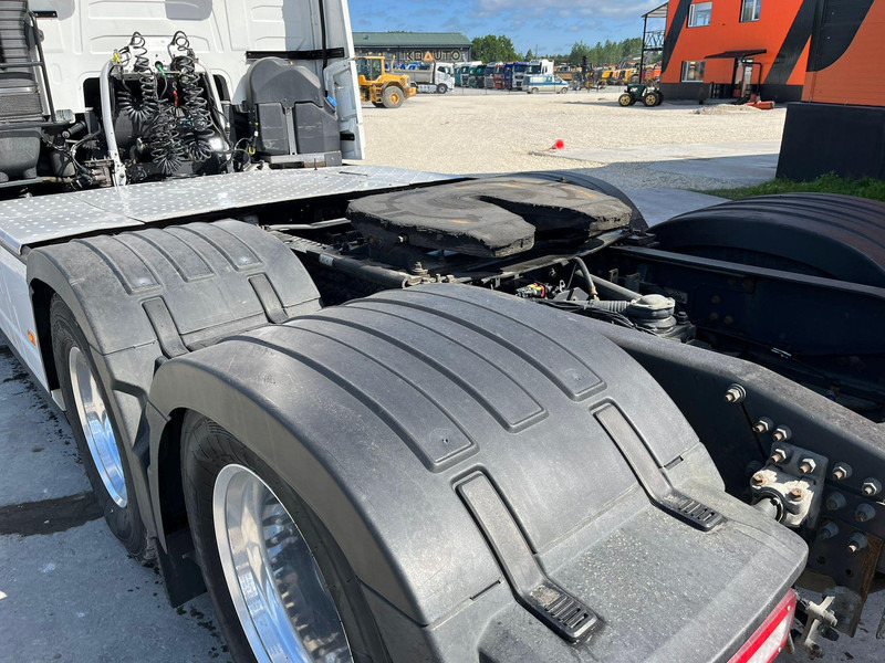 Tahač Volvo FH 500 6x2 GLOBE XL / ADR / RETARDER / DOUBLE BOGIE: obrázek 12