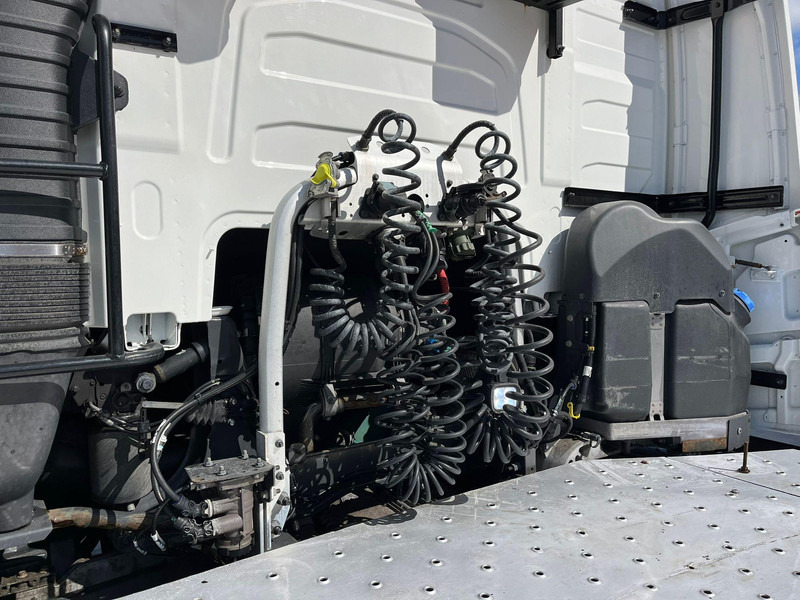 Tahač Volvo FH 500 6x2 GLOBE XL / ADR / RETARDER / DOUBLE BOGIE: obrázek 14