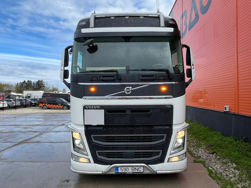 Volvo FH 540 6x2 ADR / GLOBE XL / HYDRAULICS / RETARDER / DOUBLE BOGIE - Tahač: obrázek 2 Volvo FH 540 6x2 ADR / GLOBE XL / HYDRAULICS / RETARDER / DOUBLE BOGIE - Tahač: obrázek 2