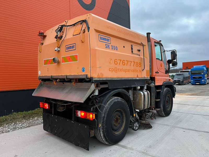 Zametací vůz Unimog U 300 4x4 TRILETY SK / 6918 hours: obrázek 6