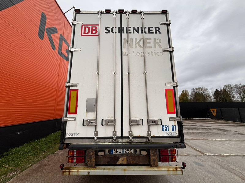 Vak V-4-40 SAF AXLES / EXTENDABLE DRAWBAR - Skříňový přívěs: obrázek 5 Vak V-4-40 SAF AXLES / EXTENDABLE DRAWBAR - Skříňový přívěs: obrázek 5