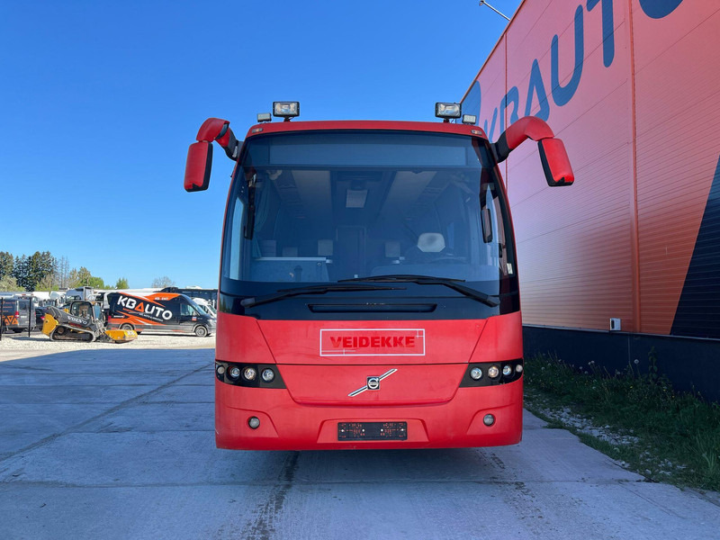Volvo B 12 M 4x2 13 SEATS / AC / AUXILIARY HEATING / WC / KITCHEN - Autobus příměstský: obrázek 2 Volvo B 12 M 4x2 13 SEATS / AC / AUXILIARY HEATING / WC / KITCHEN - Autobus příměstský: obrázek 2
