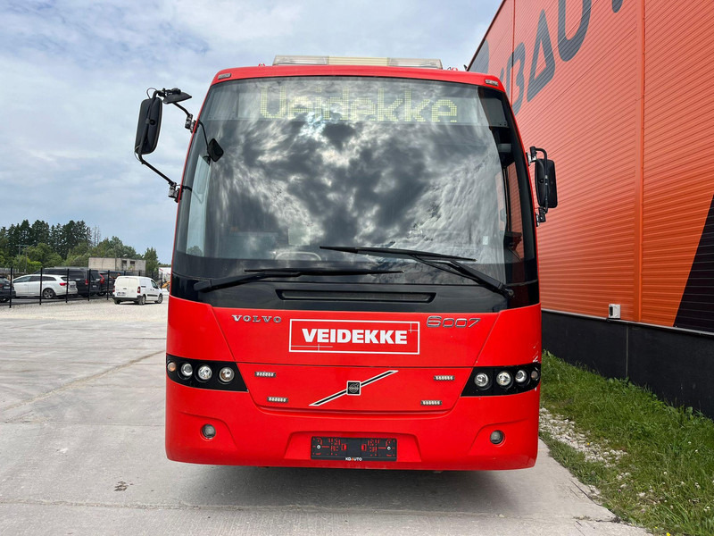 Volvo B12M 4x2 14 SEATS / AC / AUXILIARY HEATING / WC / KITCHEN - Autobus příměstský: obrázek 2 Volvo B12M 4x2 14 SEATS / AC / AUXILIARY HEATING / WC / KITCHEN - Autobus příměstský: obrázek 2