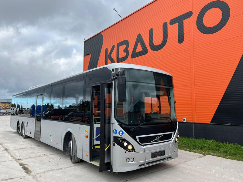 Volvo B8R 8900 LE 6x2*4 44 SEATS + 53 STANDING / AC / AUXILIARY HEATER - Autobus příměstský: obrázek 1 Volvo B8R 8900 LE 6x2*4 44 SEATS + 53 STANDING / AC / AUXILIARY HEATER - Autobus příměstský: obrázek 1