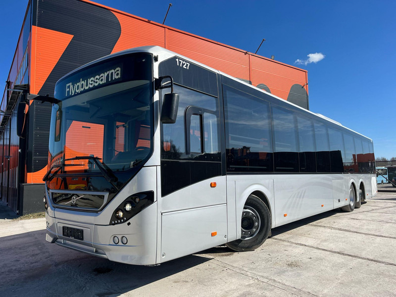 Volvo B8R 8900 LE 6x2*4 44 SEATS + 53 STANDING / AC / AUXILIARY HEATER / FOGMAKER - Autobus příměstský: obrázek 3 Volvo B8R 8900 LE 6x2*4 44 SEATS + 53 STANDING / AC / AUXILIARY HEATER / FOGMAKER - Autobus příměstský: obrázek 3